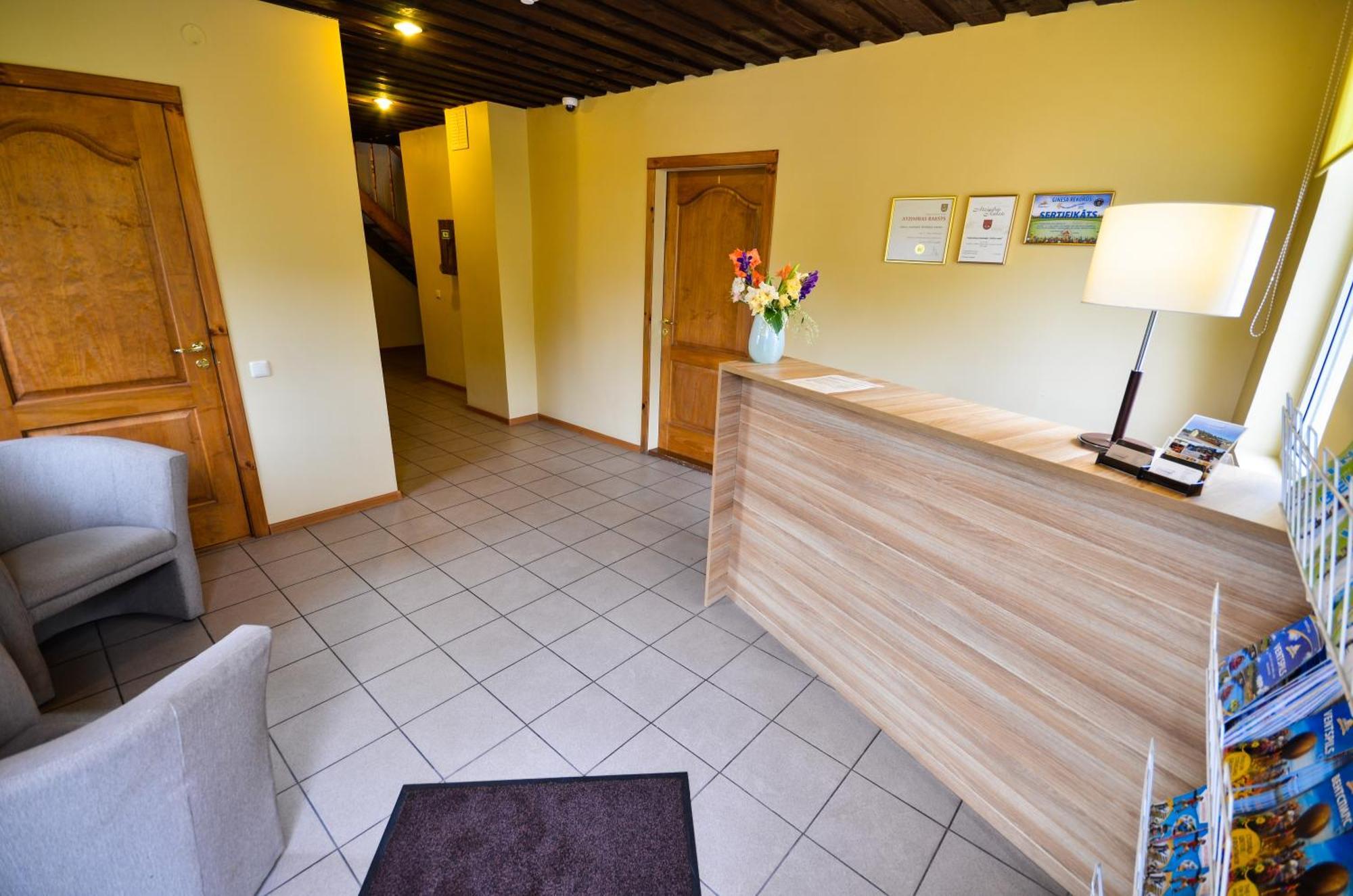 Veldzes Nams Family Room Ventspils Exterior photo